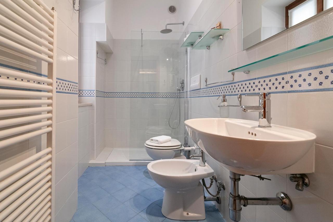 Iamartinoapartments Термоли Екстериор снимка