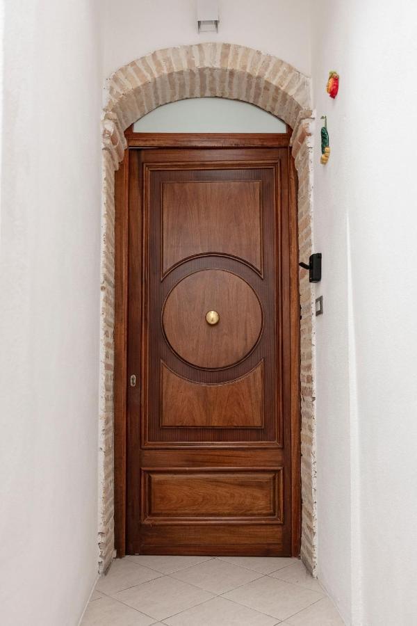 Iamartinoapartments Термоли Екстериор снимка